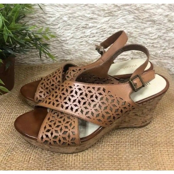 Nicole Womens Party Platform Wedge Heels Shoes Brown Leather Slingback 8.5 M - Picture 1 of 12
